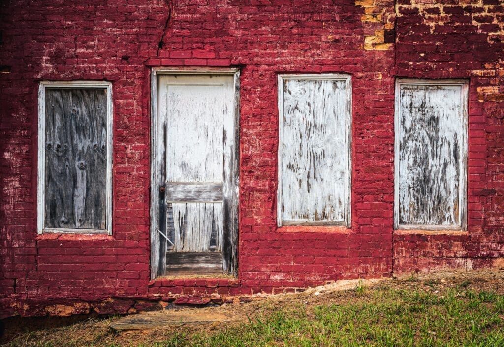 The 7 Steps Involved in Fire Damage Restoration